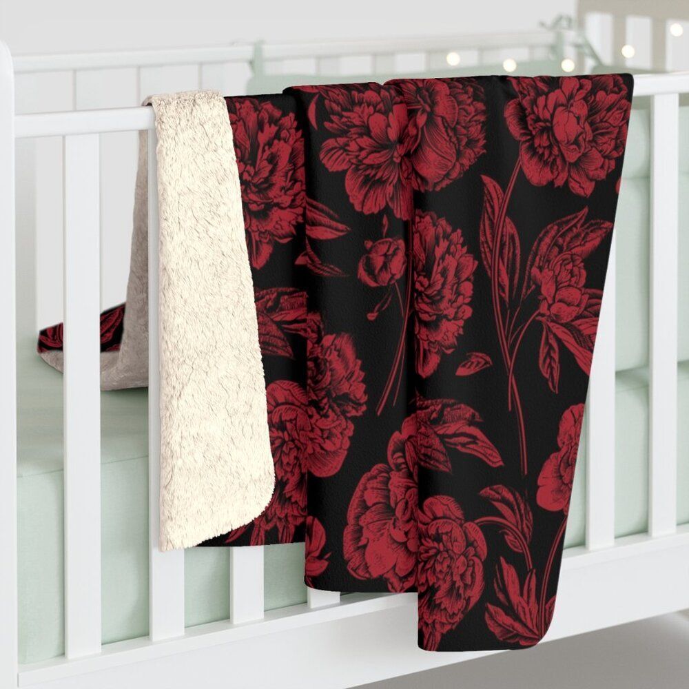 NWT Porter Anna- Red & Black Sherpa Blanket in Peony